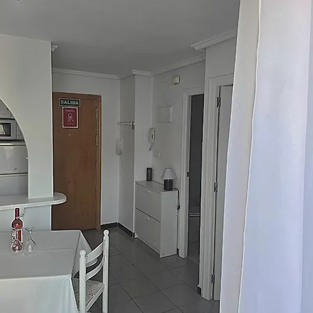 Apartment La De La Suerte - Cosy Flat Close To The