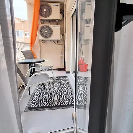 La De La Suerte - Cosy Flat Close To The Torrevieja