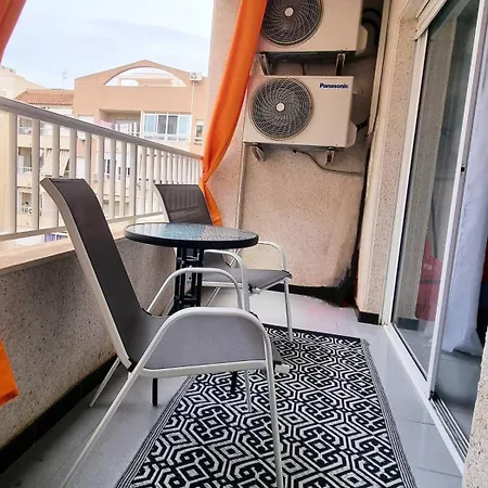 La De La Suerte - Cosy Flat Close To The Torrevieja