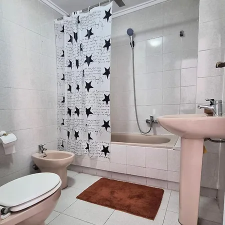 La De La Suerte - Cosy Flat Close To The