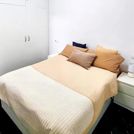 Apartmán La De La Suerte - Cosy Flat Close To The *